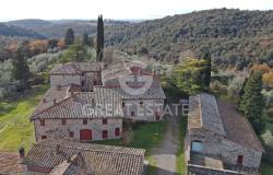 Borgo nel Chianti 1