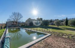 CASALE ADRIAN 8