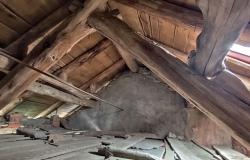 Return to properties Stone Shed with Panoramic Views and Land in the Langhe / FSL016