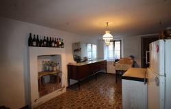 Country House with Panoramic Views and 8 Hectares of Land / DEG001