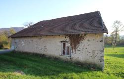 Country House with Panoramic Views and 8 Hectares of Land / DEG001