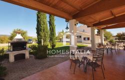 Beautifully renovated complex with pool 67