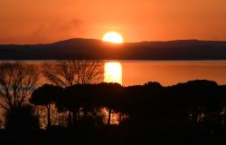 Sunset on Trasimeno Lake 3