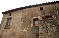 A Old Farm House to be restored in the Historical Center of Santa Domenica Talao 0