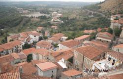 A Old Farm House to be restored in the Historical Center of Santa Domenica Talao 4