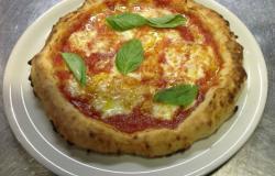 Neapolitan pizza