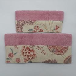 towel set with fabric border