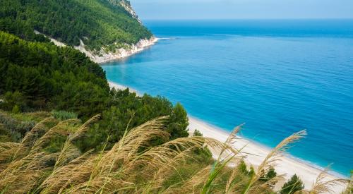 Riviera del Conoro is just one of the many magnificent and largely untouched stretches of coastline in Le Marche. Credit: Elisa Locci