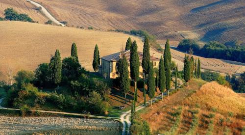 Does the dolce vita investment dream still exist in 2023? Credit: Mannocci Law Real Estate Attorney in Tuscany.