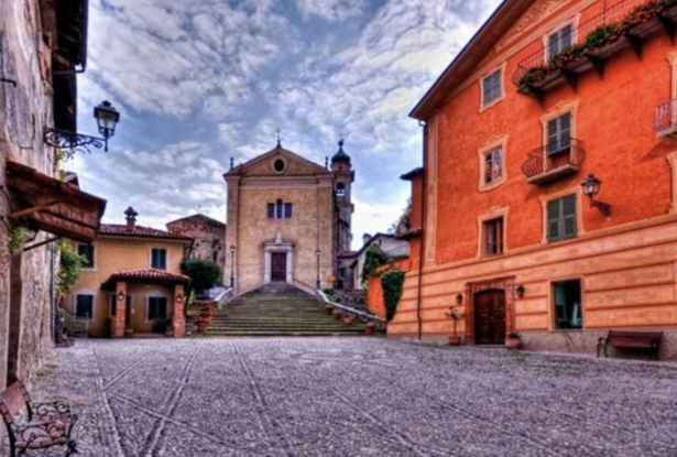Piazza Garessio Piazza Garessio