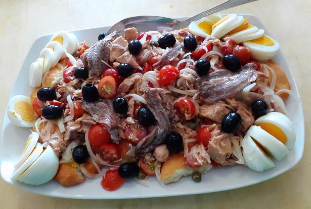 Capponada, tuna fish and tomato salad Capponada, tuna fish and tomato salad