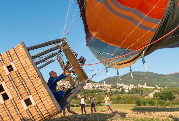 Hot air balloon ride at Assisi, Umbria 3 Hot air balloon ride at Assisi, Umbria 3