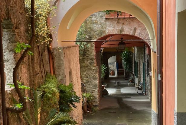 Learn Italian near Cinque Terre,  living with you teacher 17