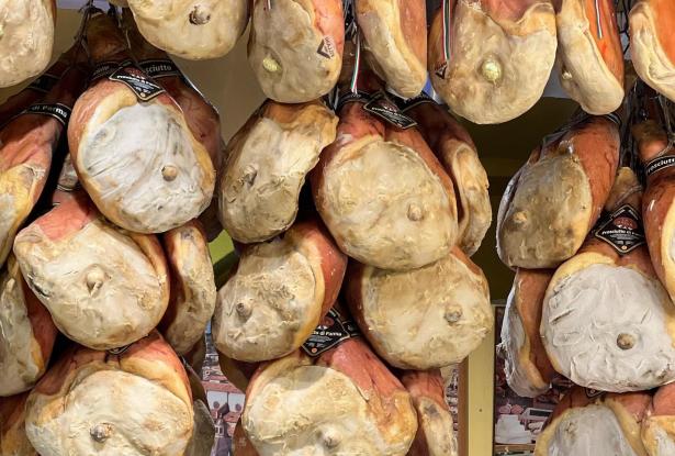 PROSCIUTTO DI MODENA E DI PARMA DOP