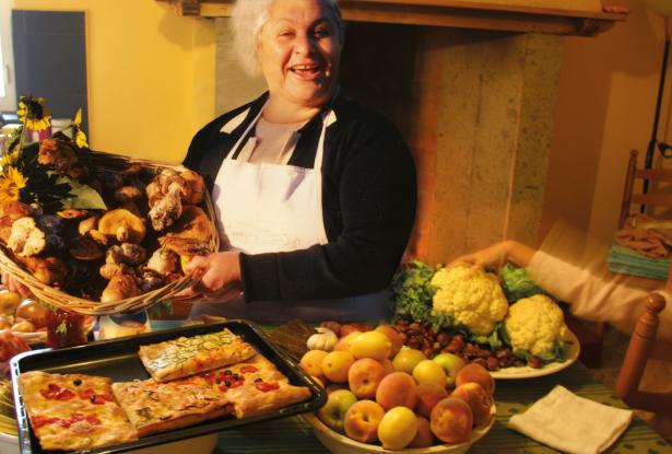 La Rogaia Cooking Holidays with Truffle Hunt and Olive Harvest in Umbria, at the border to Tuscany 1 La Rogaia Cooking Holidays with Truffle Hunt and Olive Harvest in Umbria, at the border to Tuscany 1