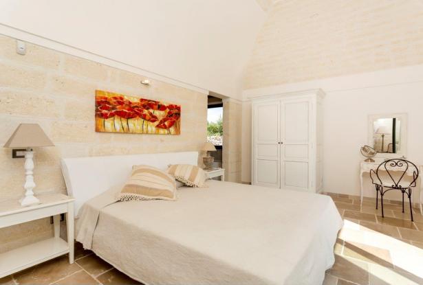 Casa Bianca by Relax Puglia - sleeps 12 with pool, BBQ & pizza oven - near Locorotondo
