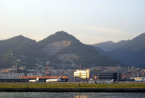 Genoa-Sestri Airport &quot;Cristoforo Colombo&quot;