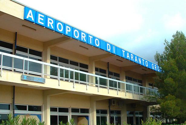 Taranto-Grottaglie Airport &quot;Marcello Arlotta&quot;