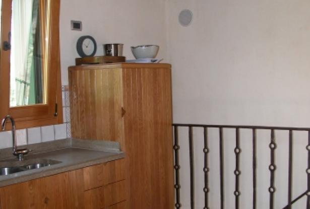 Euganean Hills- ‘The tower’, a historic building in a stunning setting! ref.90 18