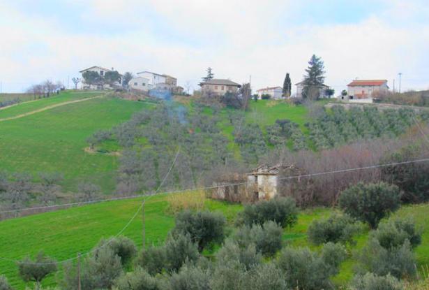 Building plot with Ruin Abruzzo Italy