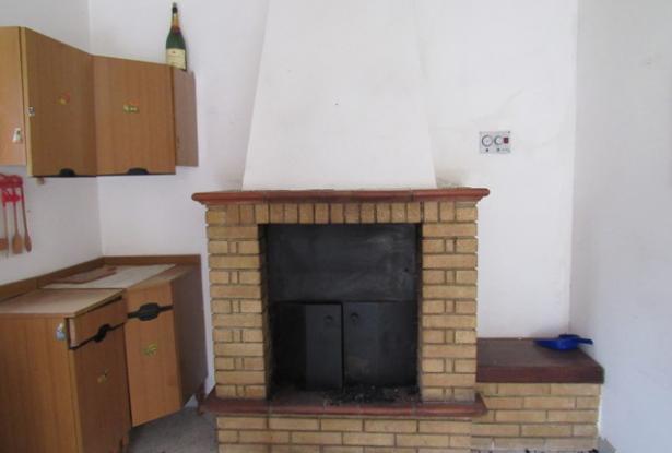 Farm house in the mountains for sale Abruzzo Italy