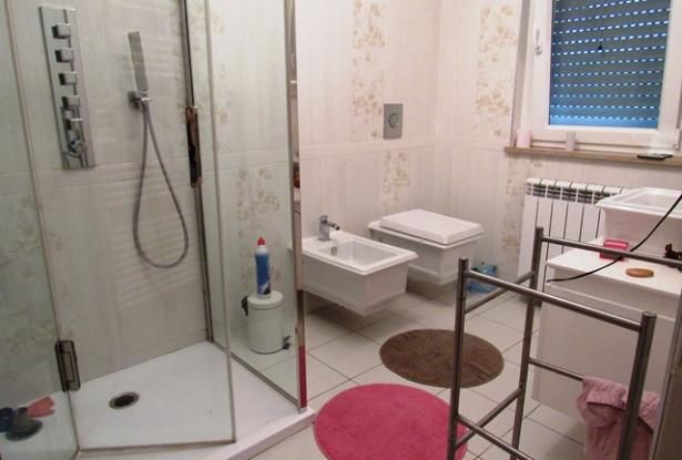 Renovated house for sale in Italy