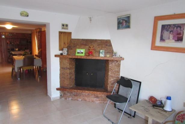 Hill top, detached, finished, 3 bedroom house with amazing views, garden and garage. 1