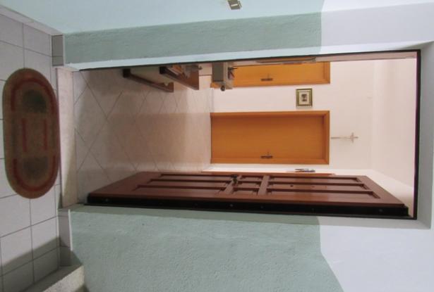 First floor apartment with external rustic kitchen and car park. 2