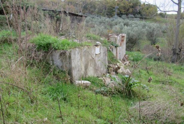 9,000 sqm of land with 2 bedroom, habitable house close to tourist attractions. 9