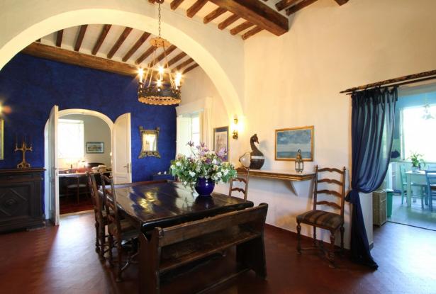 HISTORICAL VILLA WITH WINERY 3