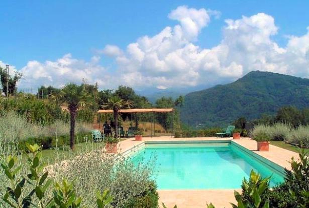 Charming restored Country House with swimmig pool 0