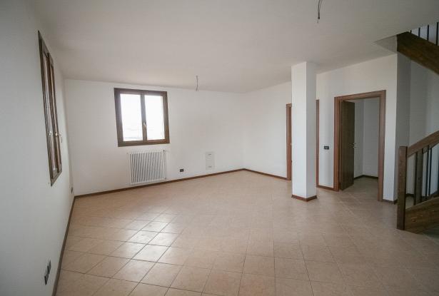Zocca, large duplex with three bedrooms and panoramic balcony 1