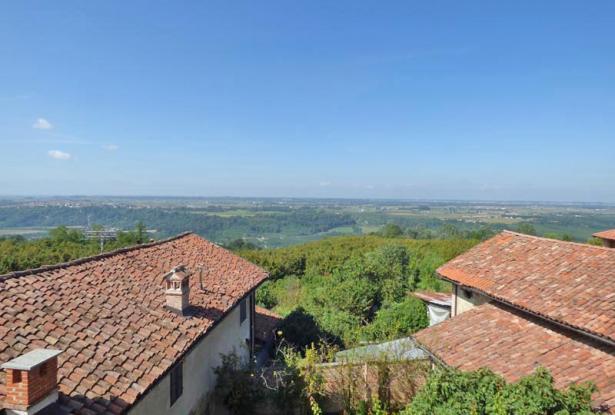 villa for sale langhe piedmont villa for sale langhe piedmont