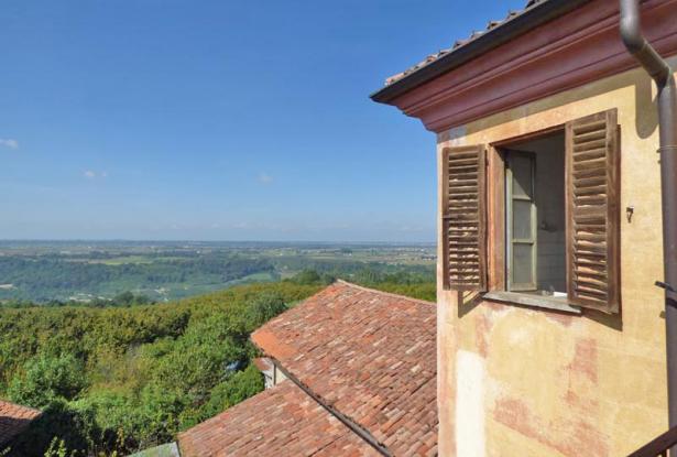 villa for sale langhe piedmont villa for sale langhe piedmont