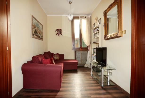 Dorsoduro district - charming two bedroom apartment- ref 170c 2