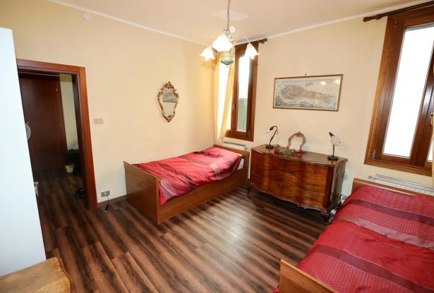 Dorsoduro district - charming two bedroom apartment- ref 170c 0