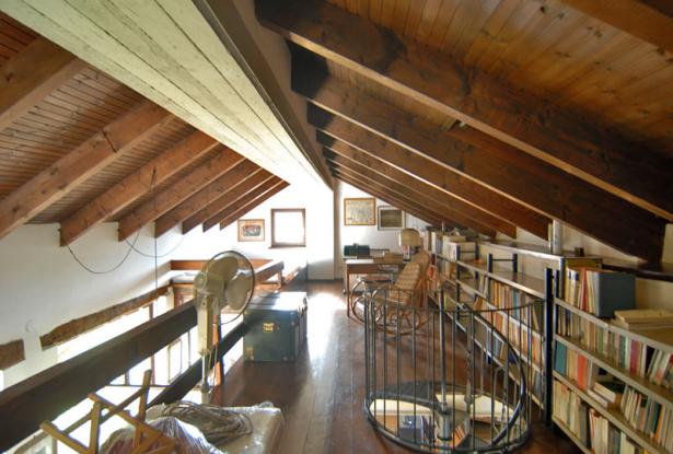 Farmhouse for sale in langhe area Farmhouse for sale in langhe area