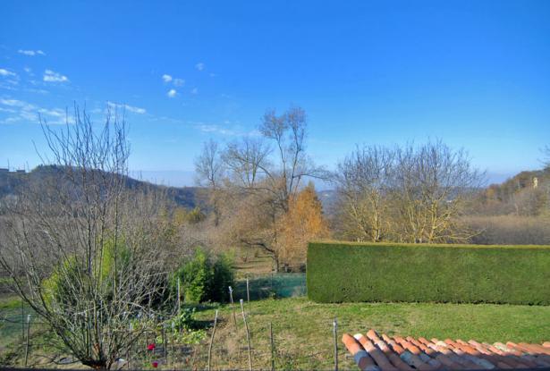 Farmhouse for sale in langhe area Farmhouse for sale in langhe area