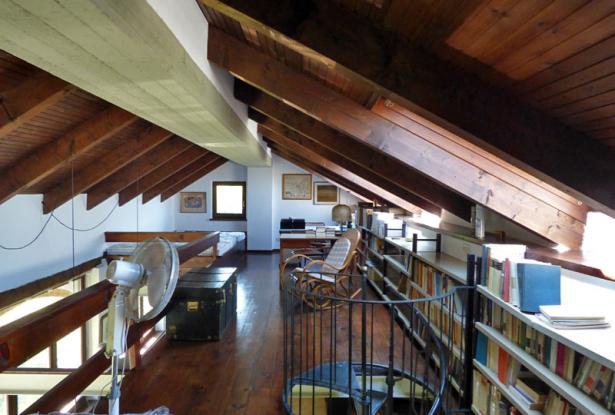Farmhouse for sale in langhe area Farmhouse for sale in langhe area