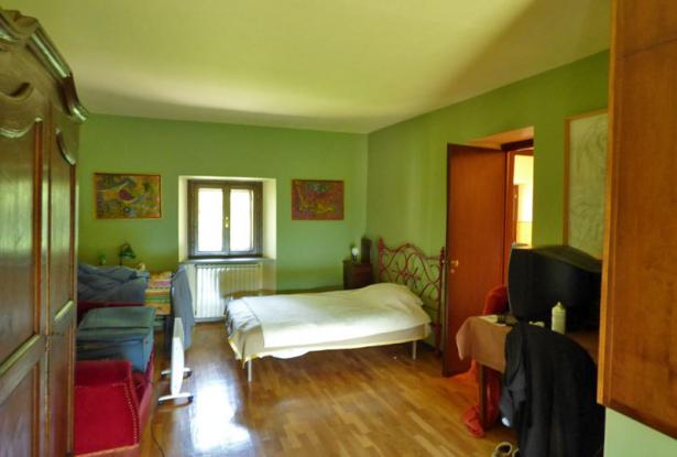 Farmhouse for sale in langhe area Farmhouse for sale in langhe area