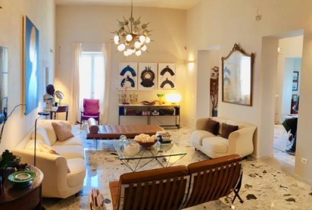 Ortigia, prestigious 2 bedroom apartment. ref 4s 0