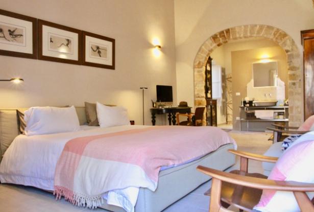 Ortigia, prestigious 2 bedroom apartment. ref 4s 11