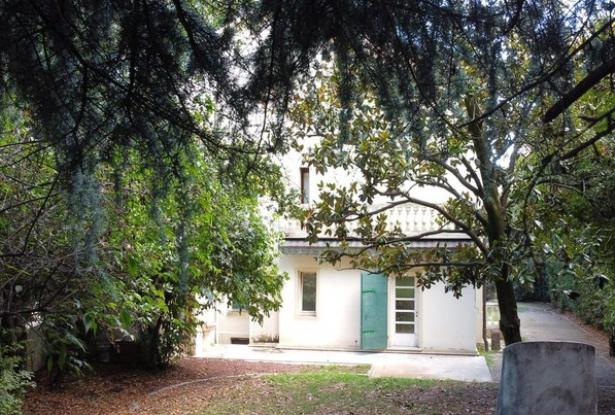 Montebelluna ( Treviso) charming villa with park. ref.52a 2