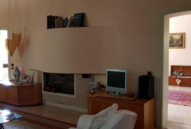 Valdobbiadene (Treviso) Charming Venetian villa with park ref.53a 12