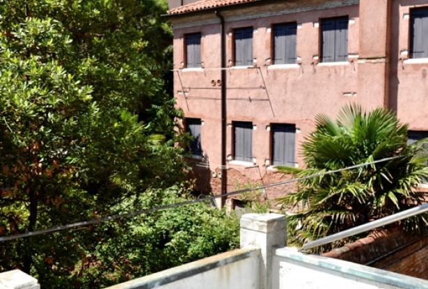 Venice - Dorsoduro elegant 2 bedroom apartment by the Giudecca canal. ref.176c 7