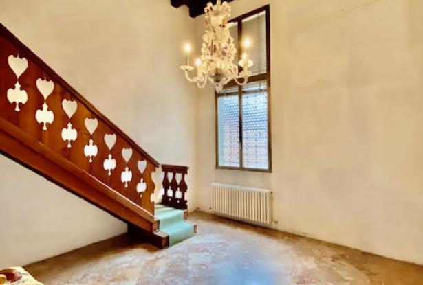 Venice - Santa Croce – Stunning noble floor – ref.177c 10