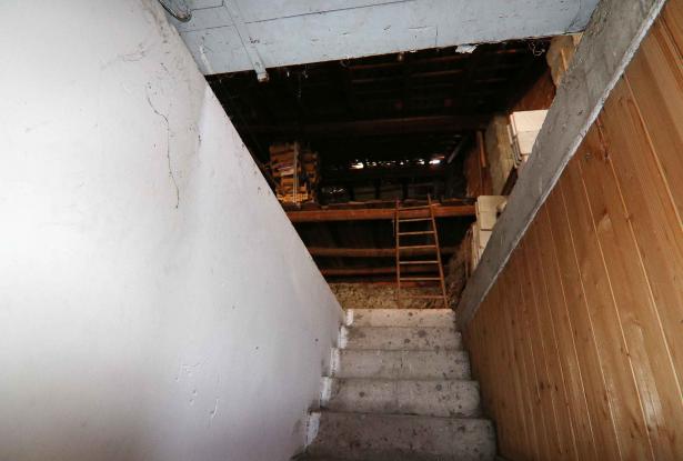 Baselga di Pinè, portion of house to renovate 37