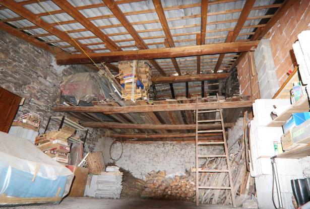 Baselga di Pinè, portion of house to renovate 39