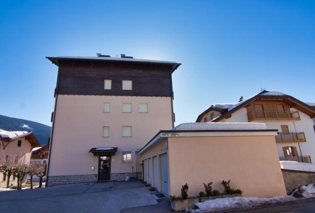 Andalo, large three-bedroom flat 3