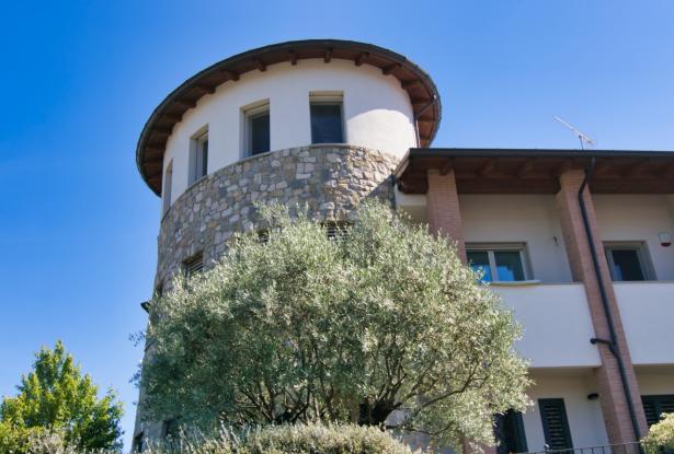 Savignano sul Panaro, Living modern in generous spaces 3